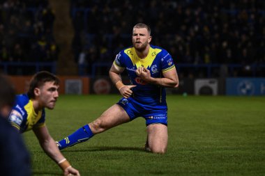 Warrington Wolves takımından Lachlan Fitzgibbon, 1 Mart 202 'de Warrington' daki Halliwell Jones Stadyumu 'nda oynanan Betfred Süper Lig 3. tur karşılaşmasında ısınma turunda Warrington Wolves Castleford Tigers' a karşı.
