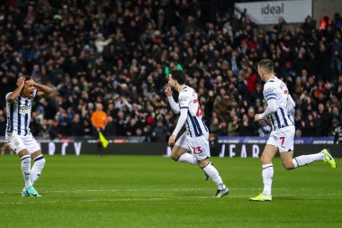 West Bromwich Albion takımından Mikey Johnston, 1 Mart 202 'de West Bromwich Albion' a karşı Coventry City 'de oynanan Sky Bet Şampiyonası' nda 1-0 'lık galibiyet golünü kutluyor.