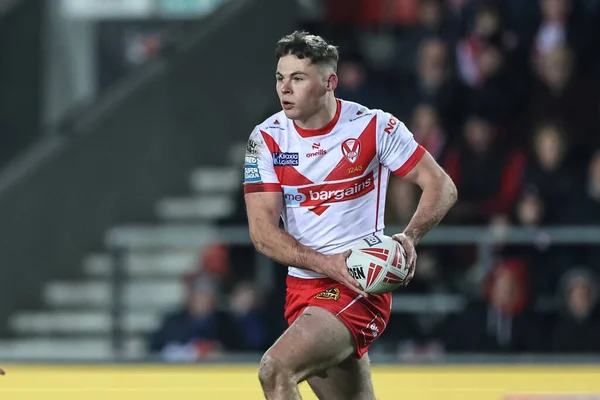 Jack Welsby Helens Bryter Med Bollen Betfred Super League Match — Stockfoto