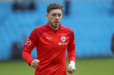 Maç öncesi ısınma oturumunda Barnsley 'den Corey O' Keeffe Adams Park, High Wycombe, İngiltere 'de 2 Mart 202' de Wycombe Wanderers-Barnsley maçında