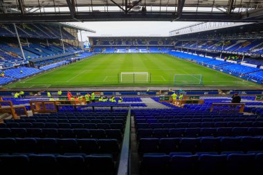 Premier League maçı öncesinde stadyumun içinde Everton, West Ham United 'a karşı Goodison Park, Liverpool, 2 Mart 202