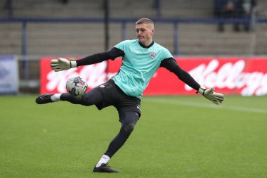 Barnsley 'den Rogan Ravenhill 2 Mart 202' de Adams Park 'ta Wycombe Wanderers-Barnsley maçında maç öncesi ısınma maçında