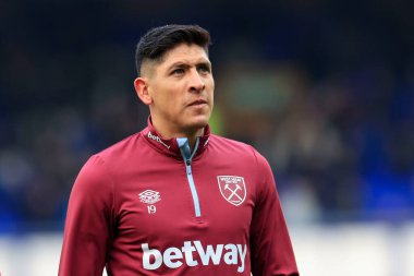 West Ham United takımından Edson Alvarez Premier Lig karşılaşması öncesinde Goodison Park, Liverpool 'da oynanan Everton - West Ham United maçında 2 Mart 202
