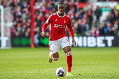 Nottingham Ormanı 'ndan Callum Hudson-Odoi Premier Lig maçı sırasında Nottingham Forest' a karşı Liverpool City Ground, Nottingham, İngiltere 'de 2 Mart 202' de topu aldı.