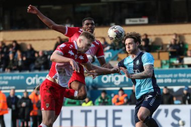 Barnsley 'den Sam Cosgrove, 2 Mart 202' de Adams Park, High Wycombe, İngiltere 'de Wycombe Wanderers-Barnsley maçında 1-1 berabere kaldı.