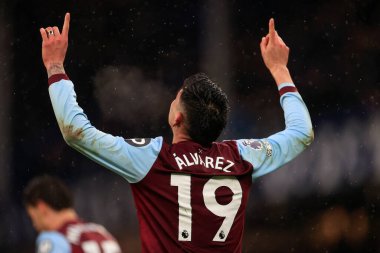 West Ham United takımından Edson Alvarez, 2 Mart 202 'de İngiltere' nin Liverpool kentinde Goodison Park 'ta oynanan Premier Leagu maçında 1-3 berabere kalarak Everton-West Ham United maçını kutluyor.