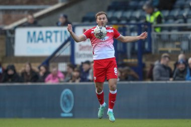 Barnsley 'den Herbie Kane, 2 Mart 202' de Adams Park, High Wycombe 'da Wycombe Wanderers' a karşı oynanan Sky Bet 1 karşılaşmasında topu kontrol ediyor.