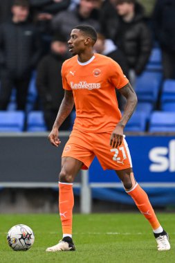 Blackpool takımından Marvin Ekpiteta, 2 Mart 202 'de Croud Meadow, Shrewsbury' de oynanan Skrewsbury Town-Blackpool maçında maç yapıyor.
