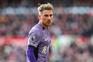 Liverpool 'dan Alexis Mac Allister Premier Lig maçı sırasında Nottingham Forest, Liverpool' a karşı City Ground, Nottingham, 2 Mart 202