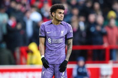Liverpool 'dan Luis Daz Premier Lig maçı sırasında Nottingham Forest, Liverpool' a karşı City Ground, Nottingham, İngiltere, 2 Mart 2024