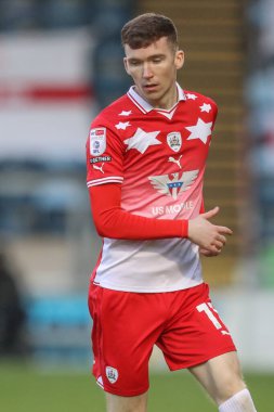 Barnsley 'li Conor Grant, 2 Mart 202' de Adams Park, High Wycombe, Birleşik Krallık 'ta Wycombe Wanderers' a karşı oynanan Sky Bet 1 karşılaşmasında