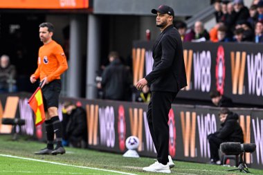 Burnley Premier Lig maçında Vincent Kompany teknik direktörü Burnley, Burnley Bournemouth 'a karşı Turf Moor, Burnley, İngiltere, 3 Mart 202