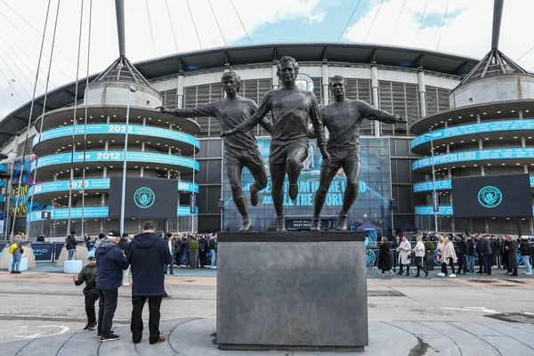 Statue Représente Colin Bell Francis Lee Mike Summerbee Lors Match — Photo