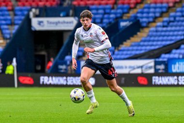 Bolton Wanderers takımından Oliver Smith, Bolton Wanderers 'a karşı 2 Eylül 2025' te Toughsheet Community Stadyumu 'nda oynanan Bolton Wanderers maçında...