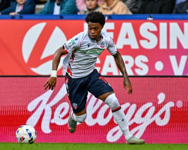 Bolton Wanderers takımından Thierry Gale, Bolton Wanderers ile Toughsheet Community Stadyumu 'nda oynanan Bolton Wanderers maçında, 2 Eylül 2025