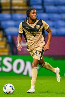 Rotherham United takımından James Clarke, Bolton Wanderers ile Rotherham United 'ın 2 Eylül 2025' te Toughsheet Community Stadyumu 'nda oynadıkları The Vertu Trophy maçında...