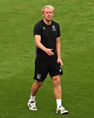 Bradford City 'den George Lapslie, Bradford Stadyumu' nda oynanan Vertu Kupası maçından önce Bradford City, Grimsby Town 'a karşı.