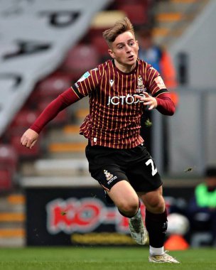 Bradford City 'den Bobby Pointon, Bradford Stadyumu' nda oynanan Vertu Kupası maçında Bradford City, Grimsby Town 'a karşı.