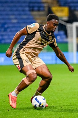 Rotherham United takımından Marvin Kaleta, Bolton Wanderers ile Rotherham United 'ın 2 Eylül 2025' te Toughsheet Community Stadyumu 'nda oynadıkları Vertu Kupası maçında...