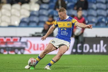 Leeds Rhinos takımından Lachie Miller, 4 Eylül 2025 'te İngiltere' nin Huddersfield Stadyumu 'nda oynanan 25.