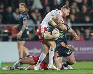 Wigan Warriors takımından Liam Farrell, 5 Eylül 2025 'te St Helens' e karşı Wigan Warriors 'un oynadığı Betfred Süper Lig karşılaşmasında elendi.