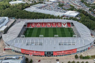 Betfred Süper Lig 25. Raundu 'nda St. Helens, Wigan Warriors' a karşı St.Helens Stadyumu 'nda 5 Eylül 2025' te oynanan maç sırasında havadan The CompleWicked Stadyumu 'nun genel bir görüntüsü.