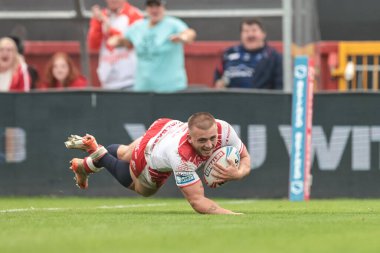 HAYIR, Hull KR 'dan Mikey Lewis 60 yardada tek başına koşuyor ama 7 Eylül 2025' te Sewell Group Craven Park, Kingston on on Hull, Birleşik Krallık 'ta oynanan Betfred Süper Lig 25. Raundu Hull KR vs Hull FC maçında video hakemi tarafından elendi.