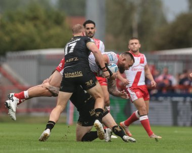 Hull KR 'dan Jared Waerea-Hargreaves, Hull FC' den Jack Ashworth tarafından 7 Eylül 2025 'te Sewell Group Craven Park' ta oynanan Betfred Süper Lig 25. Raundunda yenildi.