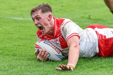 Hull KR 'dan Jack Broadbent, 7 Eylül 2025' te İngiltere 'nin Hull kentindeki Sewell Group Craven Park' ta oynanan Betfred Süper Lig 25. Maçı 'nda 14-0 yenmeye çalışıyor.