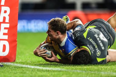 Leeds Rhinos 'tan Morgan Gannon, Betfred Süper Lig 26. Maç Leeds Gergedan Katalina Ejderhaları' na karşı Headingley Stadyumu 'nda oynanan karşılaşmada Katalan Ejderhaları' ndan Reimis Smith tarafından yenildi.