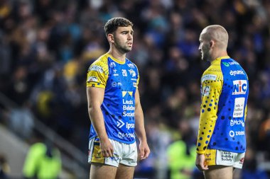 Leeds Rhinos takımından Jack Sinfield, Betfred Süper Lig maçının 26. Raundunda Leeds Gergedan 'a karşı Catalans Dragons' un 11 Eylül 2025 'te Headingley Stadyumu, Leeds, İngiltere' de oynanan karşılaşmasında ısındı.