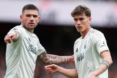 Morato, Nottingham Ormanı 'ndan Nicolo Savona ile 13 Eylül 2025 tarihinde Emirates Stadyumu' nda oynanan Premier League maçı sırasında Nottingham Ormanı 'na karşı Arsenal maçında konuştu. 