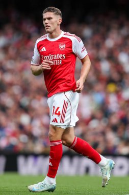 Arsenal 'den Viktor Gyokeres, 13 Eylül 2025' te İngiltere 'nin Emirates Stadyumu' nda oynanan Premier League maçı sırasında Nottingham Ormanı 'na karşı Arsenal maçında görev başında. 