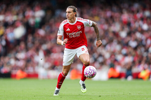 Riccardo Calafiori of Arsenal runs with the ball during the Premier League match Arsenal vs Nottingham Forest at Emirates Stadium, London, United Kingdom, 13th September 2025 