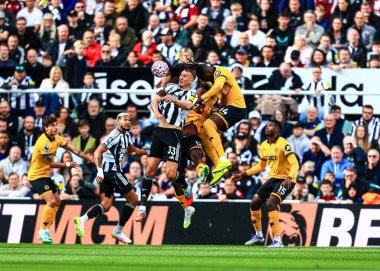 Premier Lig maçı sırasında Newcastle United, Wolverhampton Wanderers 'a karşı St. James' s Park, Newcastle, İngiltere, 13 Eylül 2025 