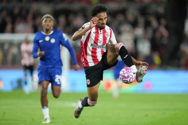 Brentford 'dan Kevin Schade Premier League maçı sırasında Brentford Chelsea' ye karşı Gtech Community Stadyumu, Londra, Birleşik Krallık, 13 Eylül 2025 