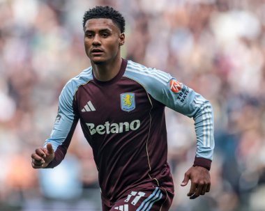 Aston Villa takımından Ollie Watkins Premier Lig maçında Everton, Aston Villa 'ya karşı Hill Dickinson Stadyumu, Liverpool, Birleşik Krallık, 13 Eylül 2025 