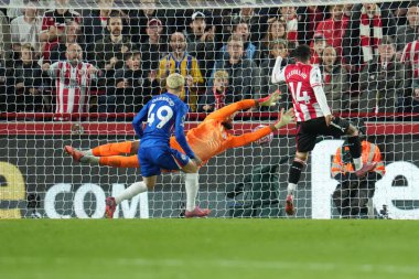 Brentford 'dan Fabio Carvalho Premier League maçında Brentford Chelsea' ye karşı 13 Eylül 2025 'te Londra' daki Gtech Community Stadyumu 'nda 2-2 berabere kaldı. 