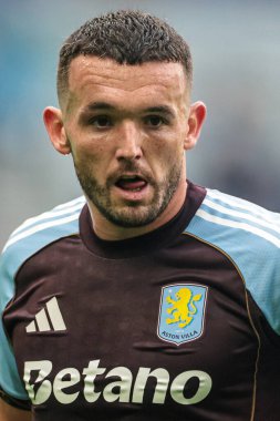 Aston Villa takımından John McGinn Premier League maçında Everton, Aston Villa 'ya karşı Hill Dickinson Stadyumu, Liverpool, Birleşik Krallık, 13 Eylül 2025 