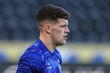 Warrington Wolves takımından Josh Thewlis, Betfred Süper Lig 26. Raundda MKM Stadyumu 'nda Hull FC ve Warrington Wolves maçında ısındı.