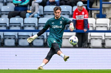 Middlesbrough 'dan Seny Dieng, 13 Eylül 2025' te İngiltere 'nin Deepdale kentinde oynanan Preston North End-Middlesbrough maçında ısınıyor. 