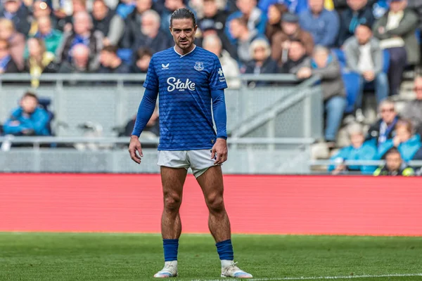 Everton 'dan Jack Grealish Premier Lig maçı sırasında Everton, Aston Villa' ya karşı Hill Dickinson Stadyumu, Liverpool, Birleşik Krallık, 13 Eylül 2025 