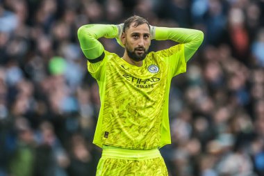 Manchester City 'nin Manchester United' a karşı 14 Eylül 2025 'te Etihad Stadyumu' nda oynadığı Premier League maçında Manchester City 'den Gianluigi Donnarumma