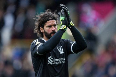 Liverpool 'dan Alisson Becker Premier Lig karşılaşmasında Burnley, Liverpool' a karşı Turf Moor, Burnley, İngiltere, 14 Eylül 2025