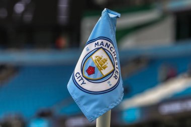Manchester City, Manchester United 'a karşı 14 Eylül 2025' te Etihad Stadyumu 'nda oynanan Premier League karşılaşmasında Manchester City köşe bayrağı
