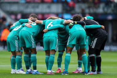 Liverpool takımı Premier Lig maçı sırasında Burnley 'e karşı Liverpool Turf Moor, Burnley, İngiltere, 14 Eylül 2025