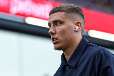 Burnley takımından Maxime Esteve, Burnley 'nin Liverpool' a karşı oynadığı 14 Eylül 2025 tarihli Premier League maçı öncesinde stadyuma geldi.