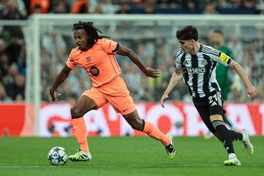 Barcelona 'dan Jules Kounde, UEFA Şampiyonlar Ligi 2025 / 26 Faz MD1 Newcastle United' ın Barcelona 'ya karşı St. James' s Park, Newcastle, İngiltere, 18 Eylül 2025 