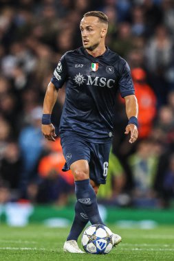 UEFA Şampiyonlar Ligi sırasında Stanislav Lobotka 25 / 26 Faz MD1 Manchester City, Manchester Stadyumu 'nda Napoli Ligine karşı, 18 Eylül 2025 