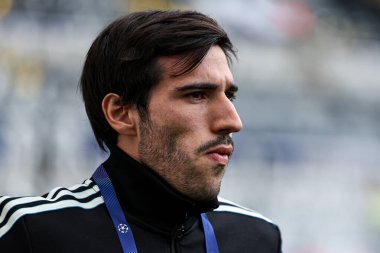 Newcastle Untie takımından Sandro Tonali, UEFA Şampiyonlar Ligi 2025 / 26 Faz MD1 Newcastle United 'a karşı St. James' s Park, Newcastle, İngiltere, 18 Eylül 2025 'de stadyuma geldi. 